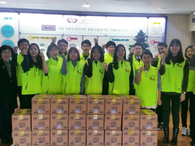 CJ라이온 ‘아이미루 봉사단(Eye Love Volunteer)’ 양로원 봉사 활동 실시_20161219(3).jpg