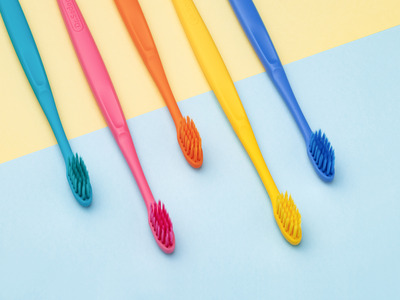 [사진2] 닥터세닥 컬러팝 칫솔 누끼컷 (2).jpg